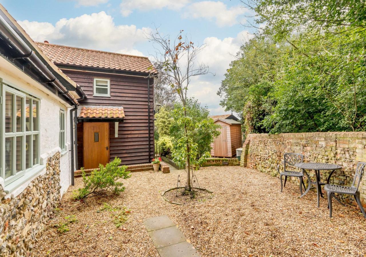 Wisteria Cottage Snape  ภายนอก รูปภาพ