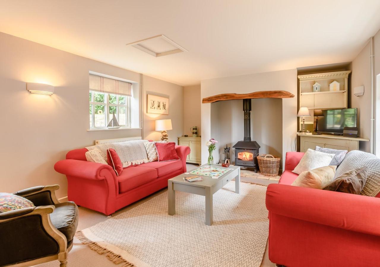 Wisteria Cottage Snape  ภายนอก รูปภาพ