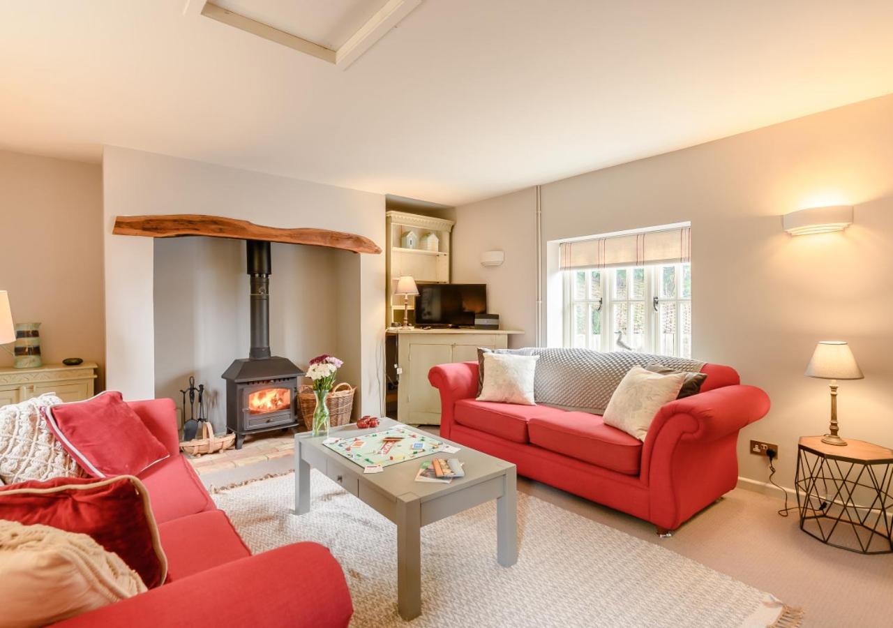 Wisteria Cottage Snape  ภายนอก รูปภาพ